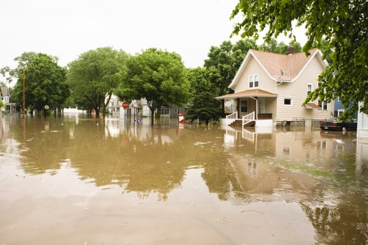 inundatia casei - dezastru natural